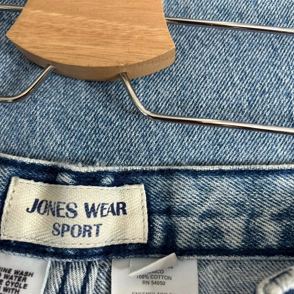 Vintage Blue High Rise Jeans - Picture 4 of 4